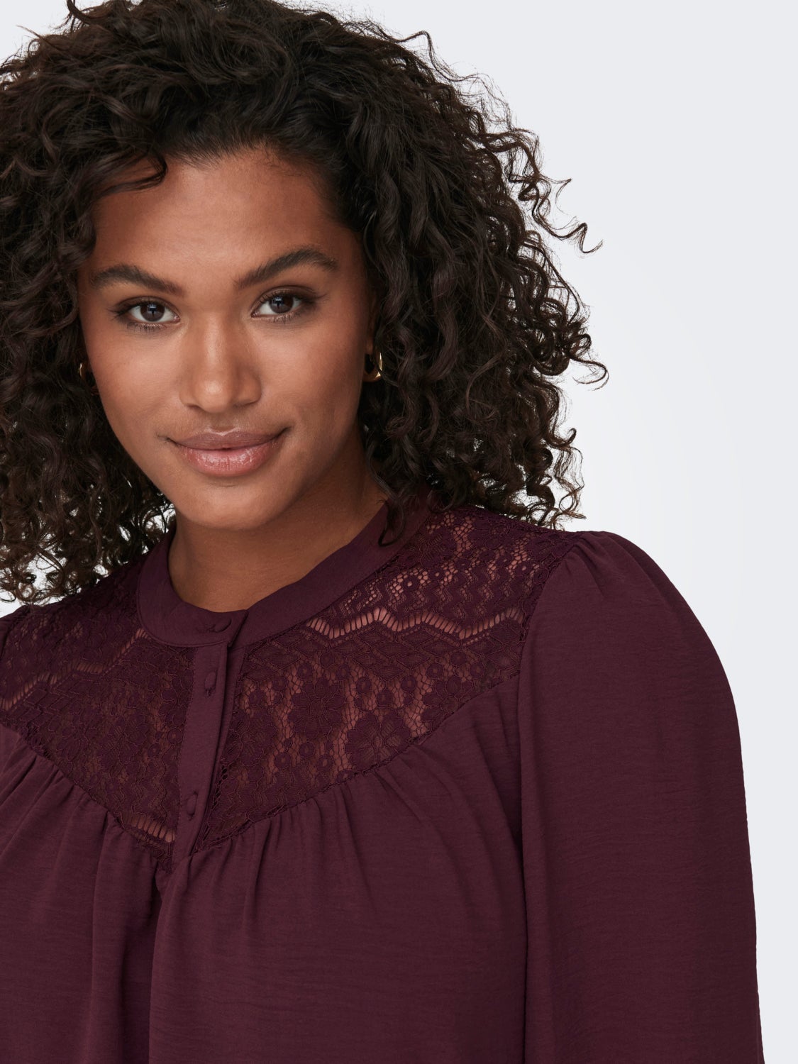 Curvy Long shirt with lace