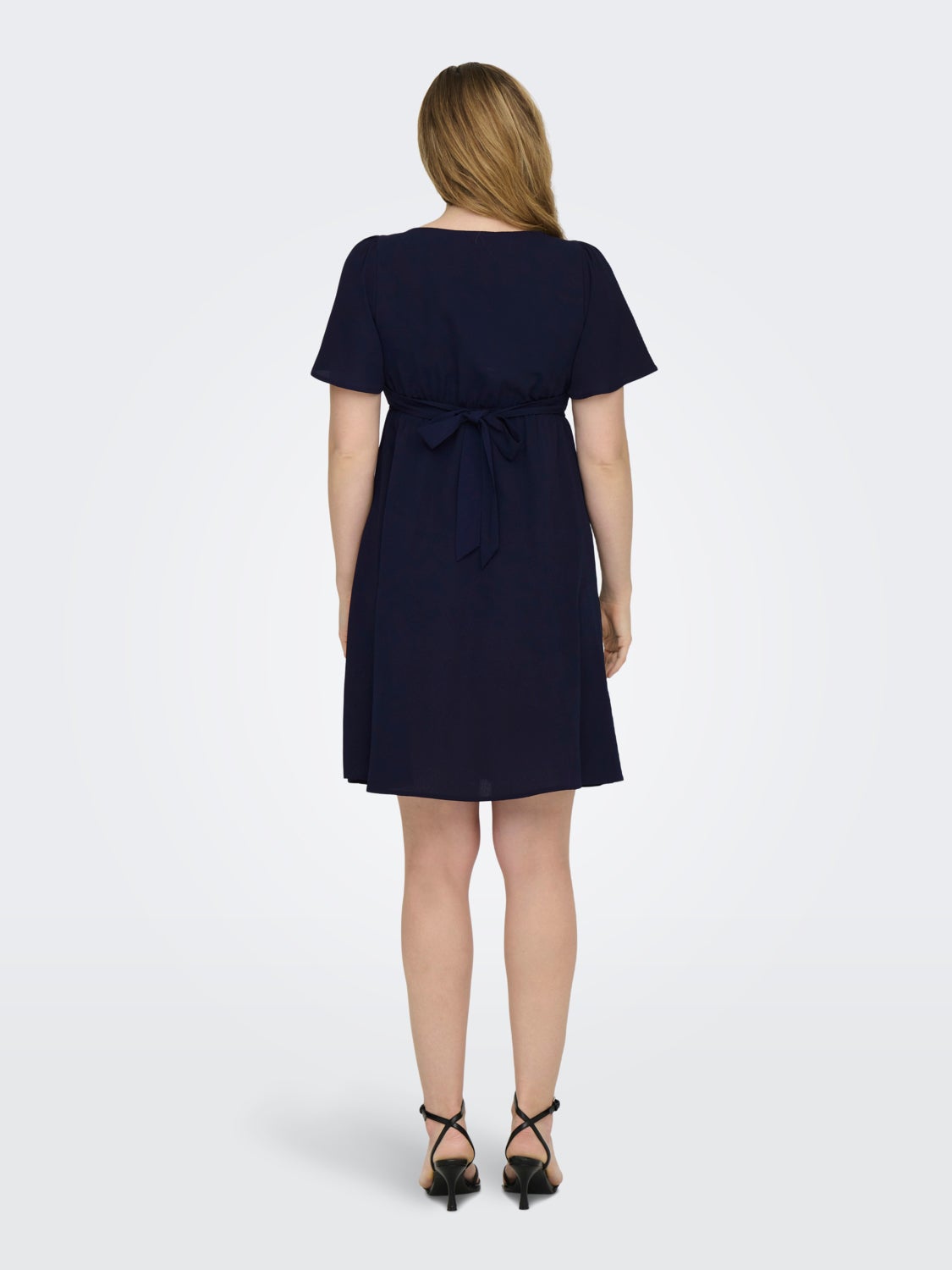 Mama dress with v-neck