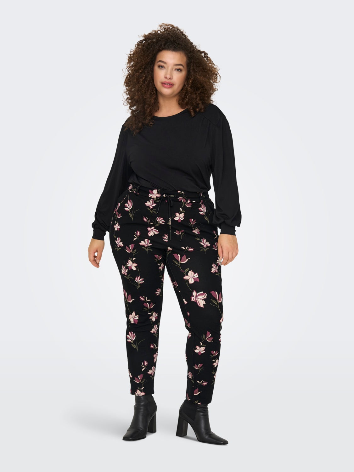 Curvy patterned classic Trousers