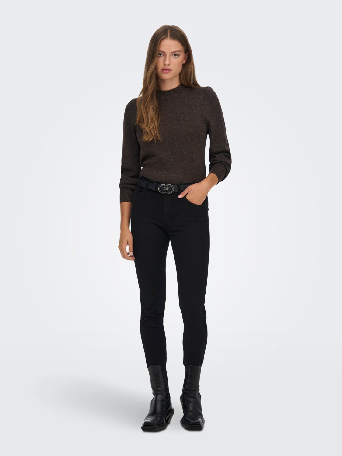 High neck knitted pullover