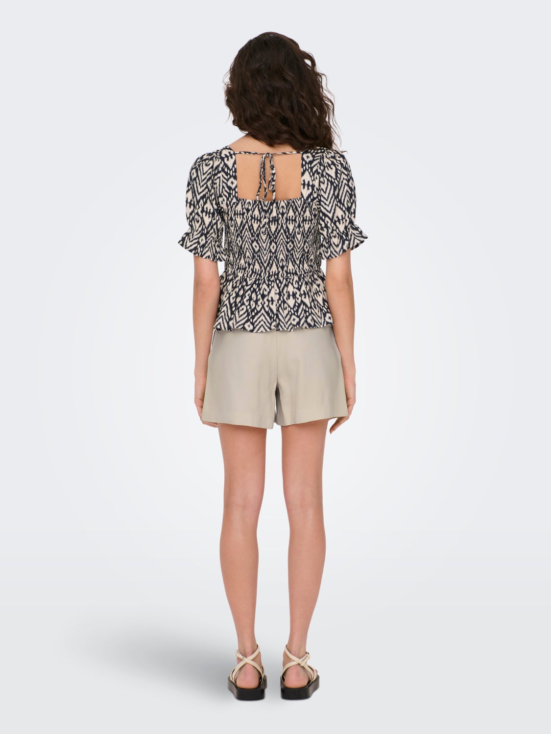 Regular Fit O-Neck Top