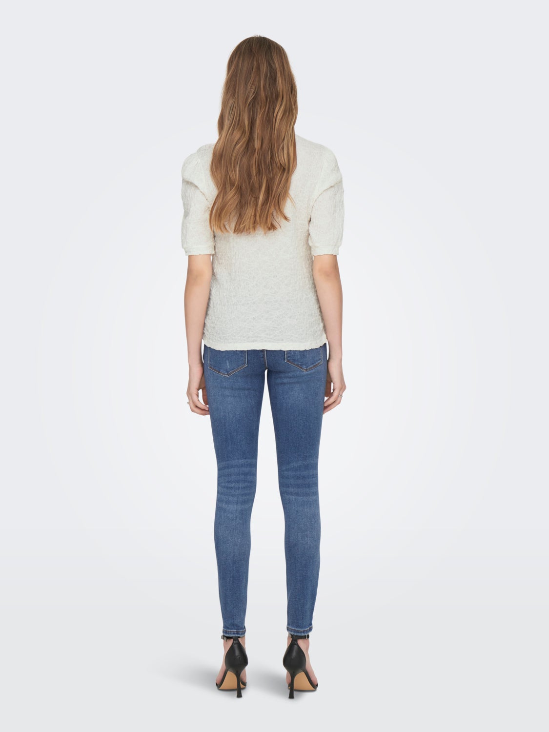 o-neck top with 2/4 sleeves