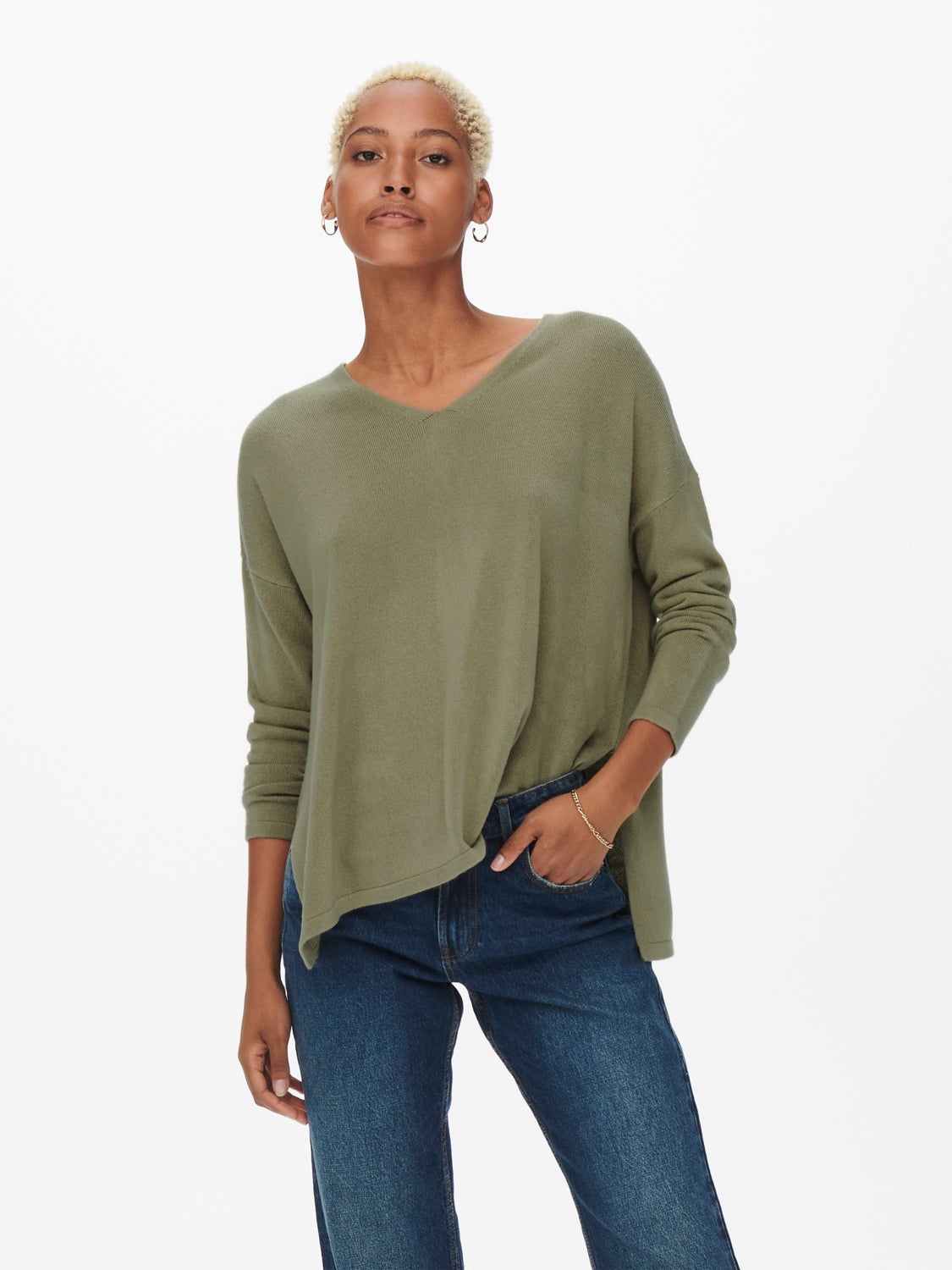 V-neck Knitted Pullover