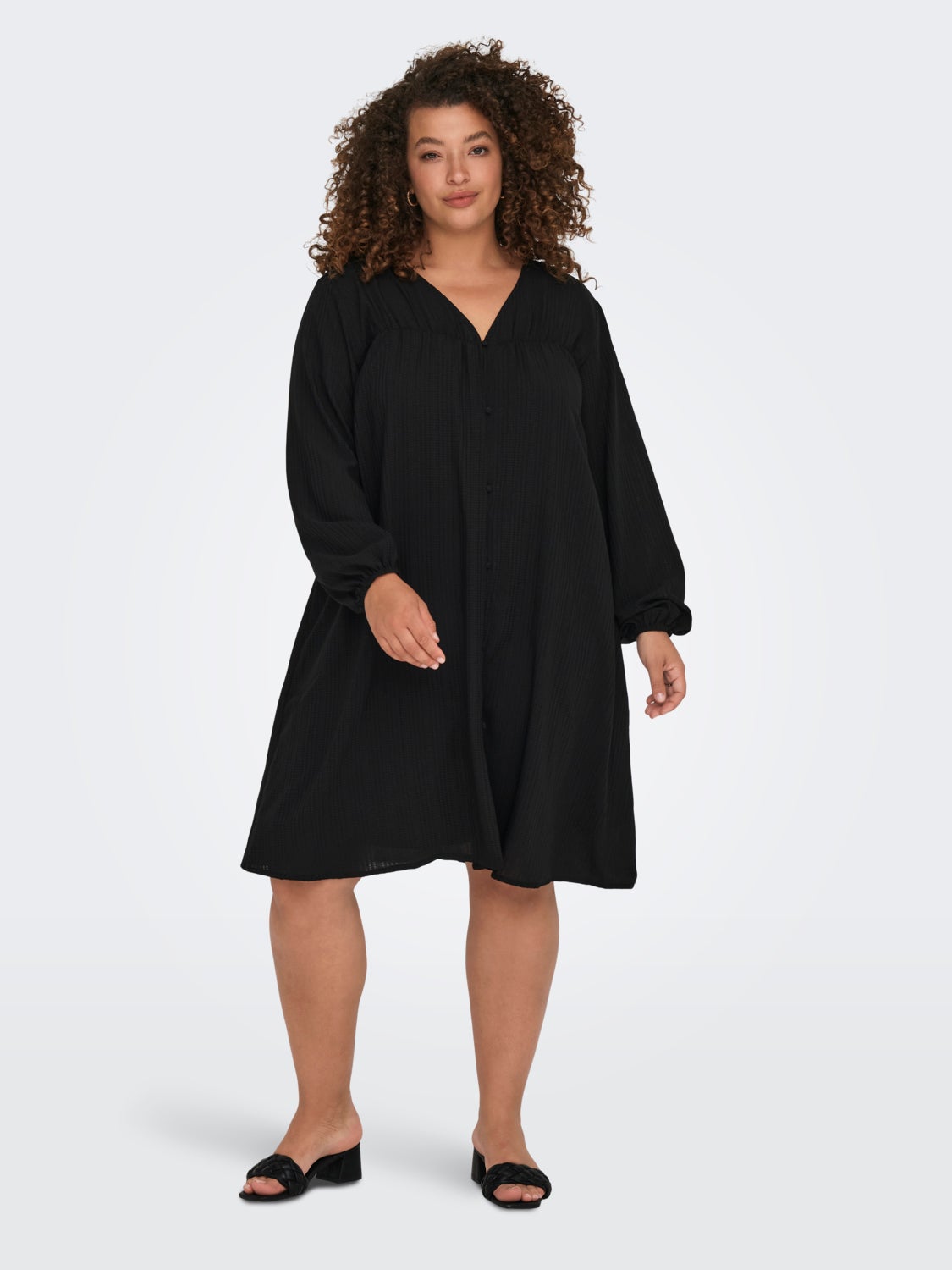 Curvy v-neck layered dress