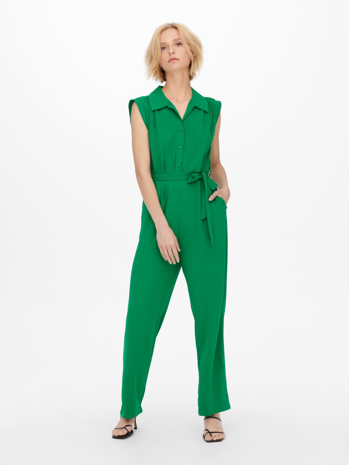 Short sleeved belted Jumpsuit