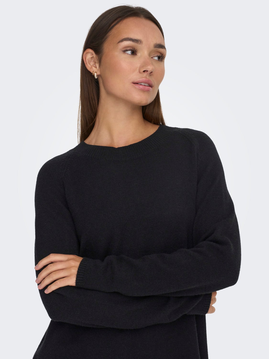 o-neck shirt with long sleeves