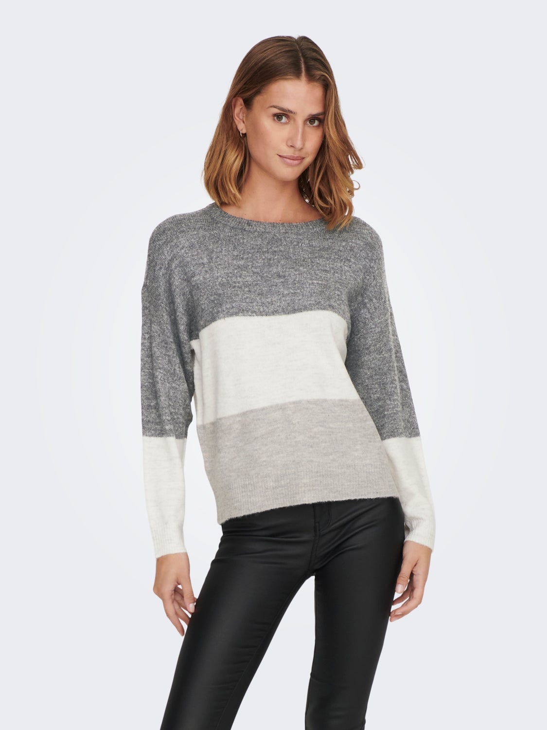 Contrast colored Knitted Pullover