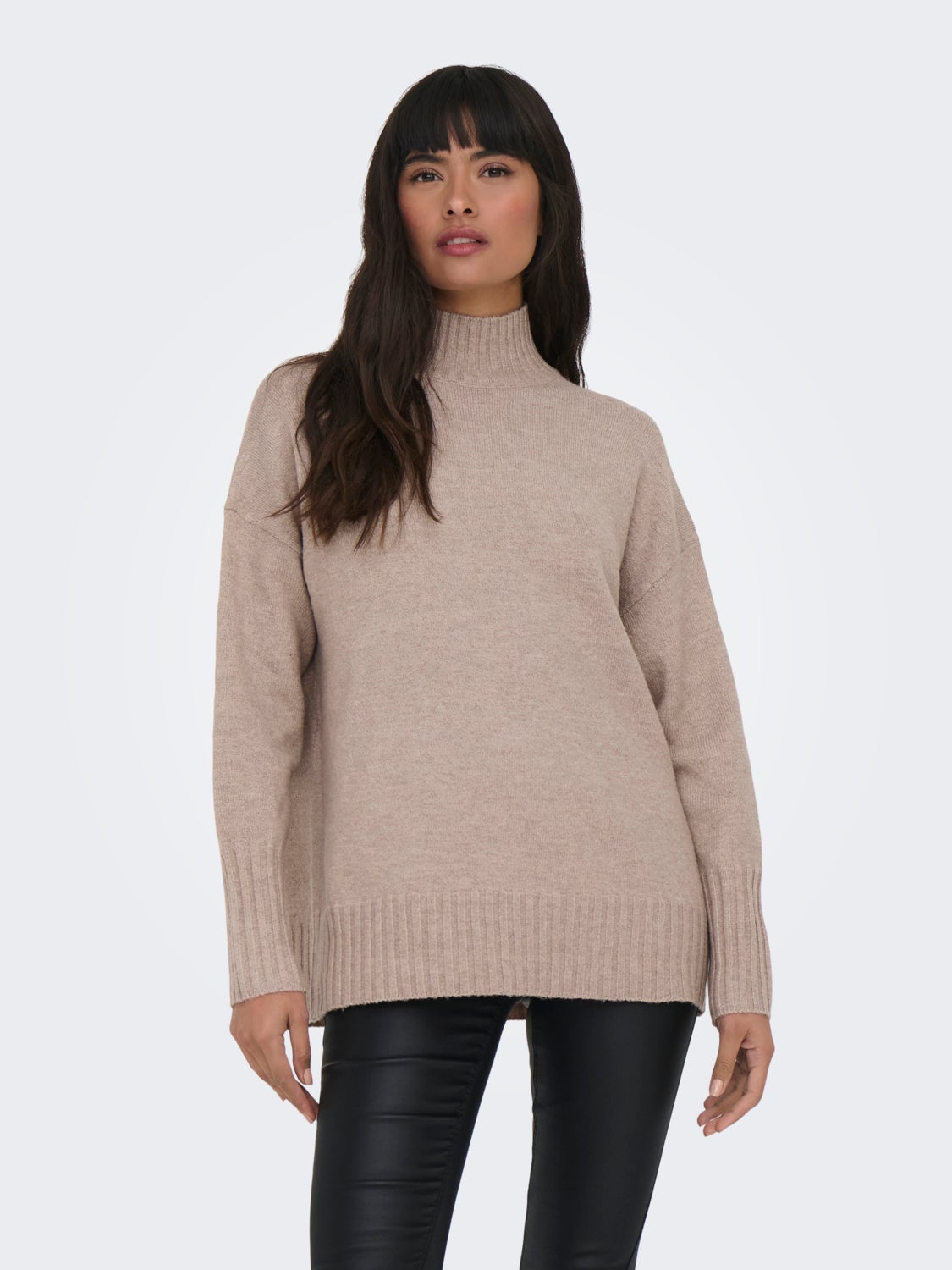 Knit sweat with high neck