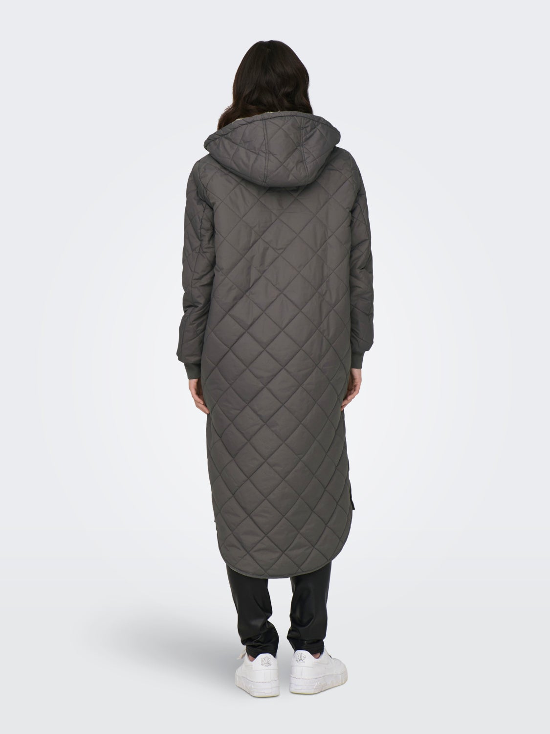Long quilted coat