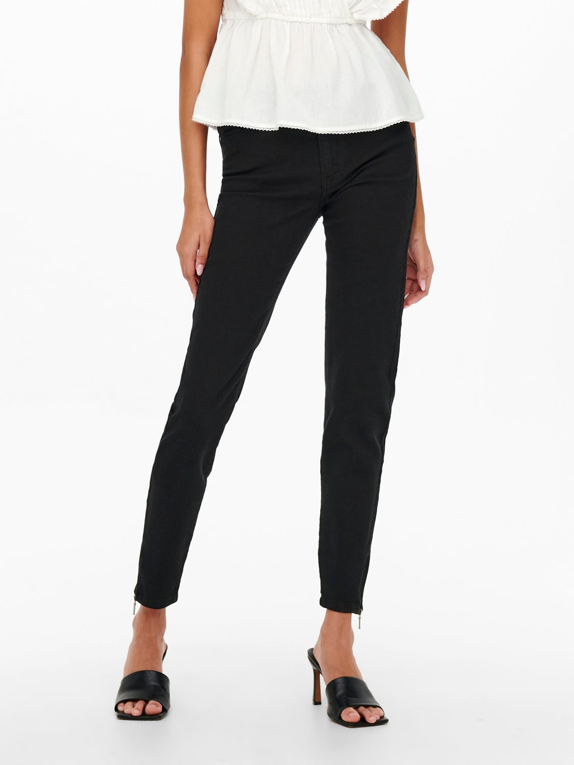 Skinny Fit Mid waist Jeans