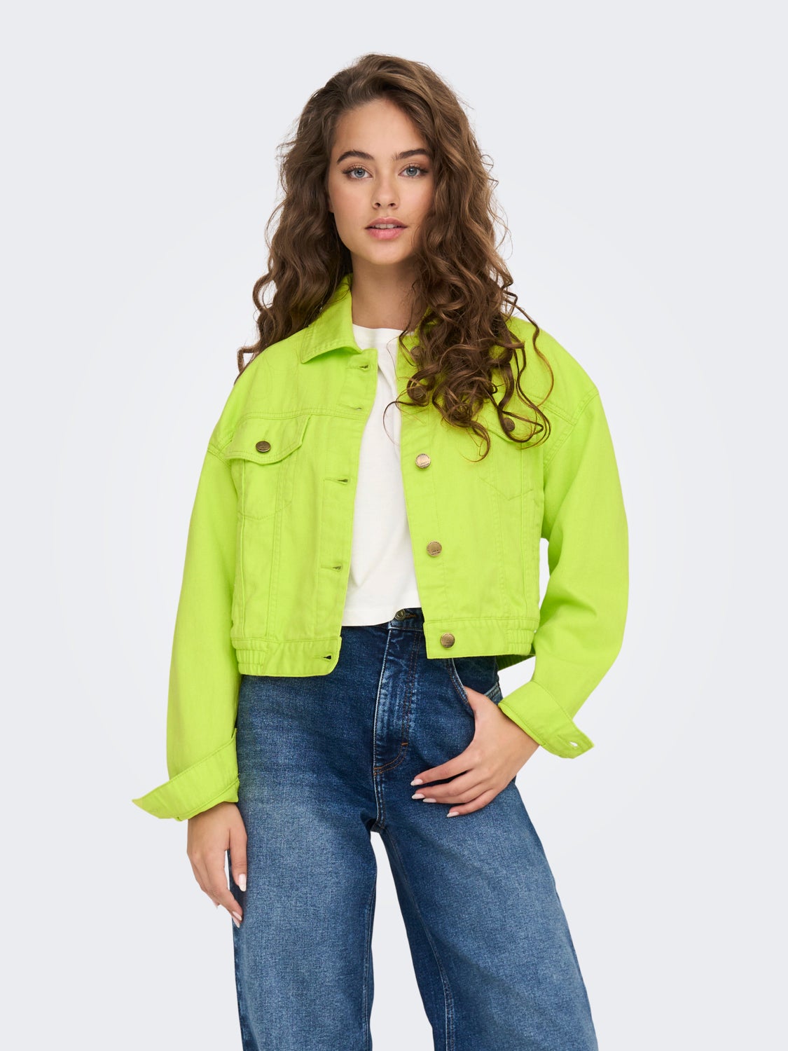 Cropped button jacket