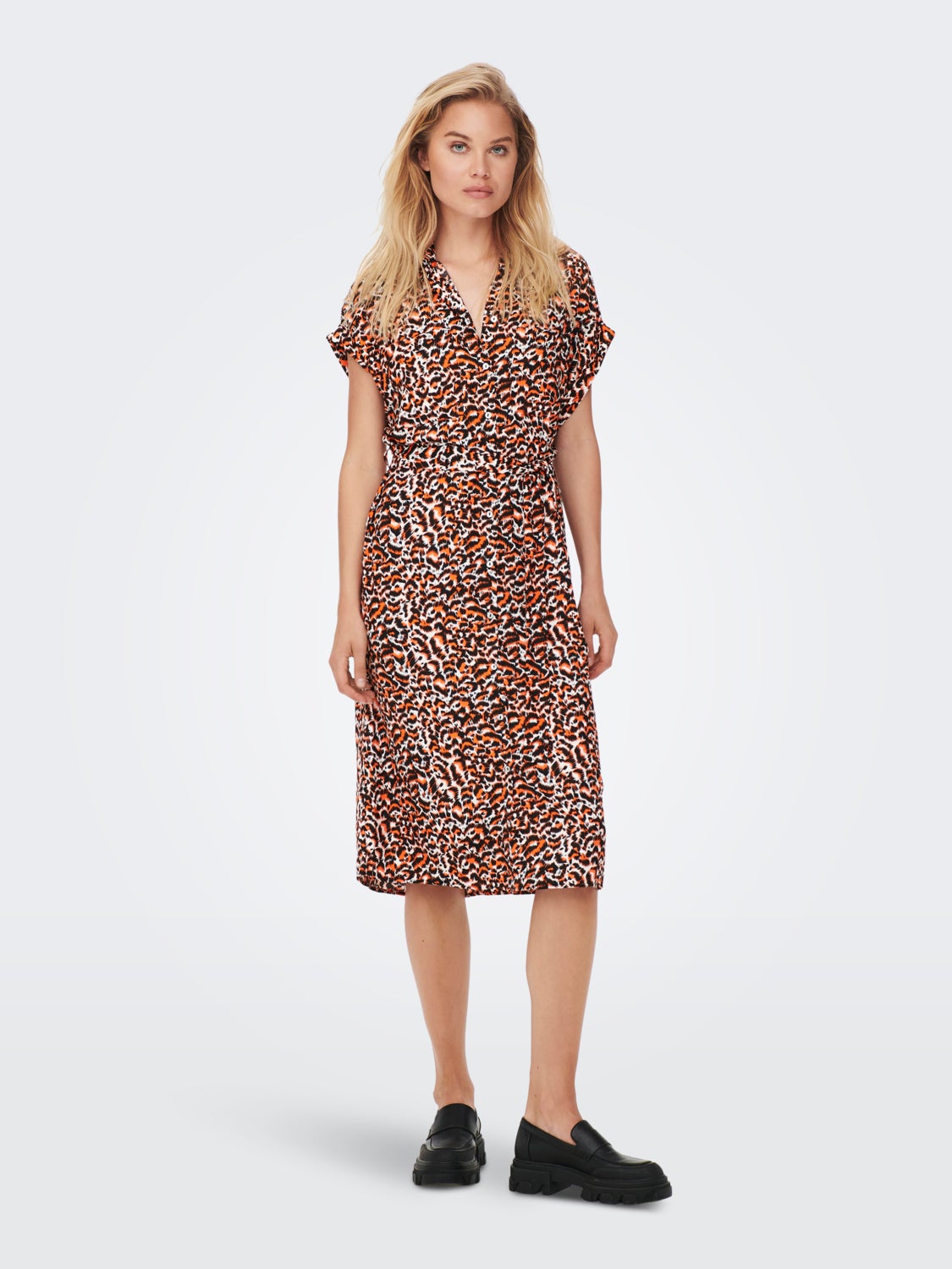 Short sleeved Shirt dress