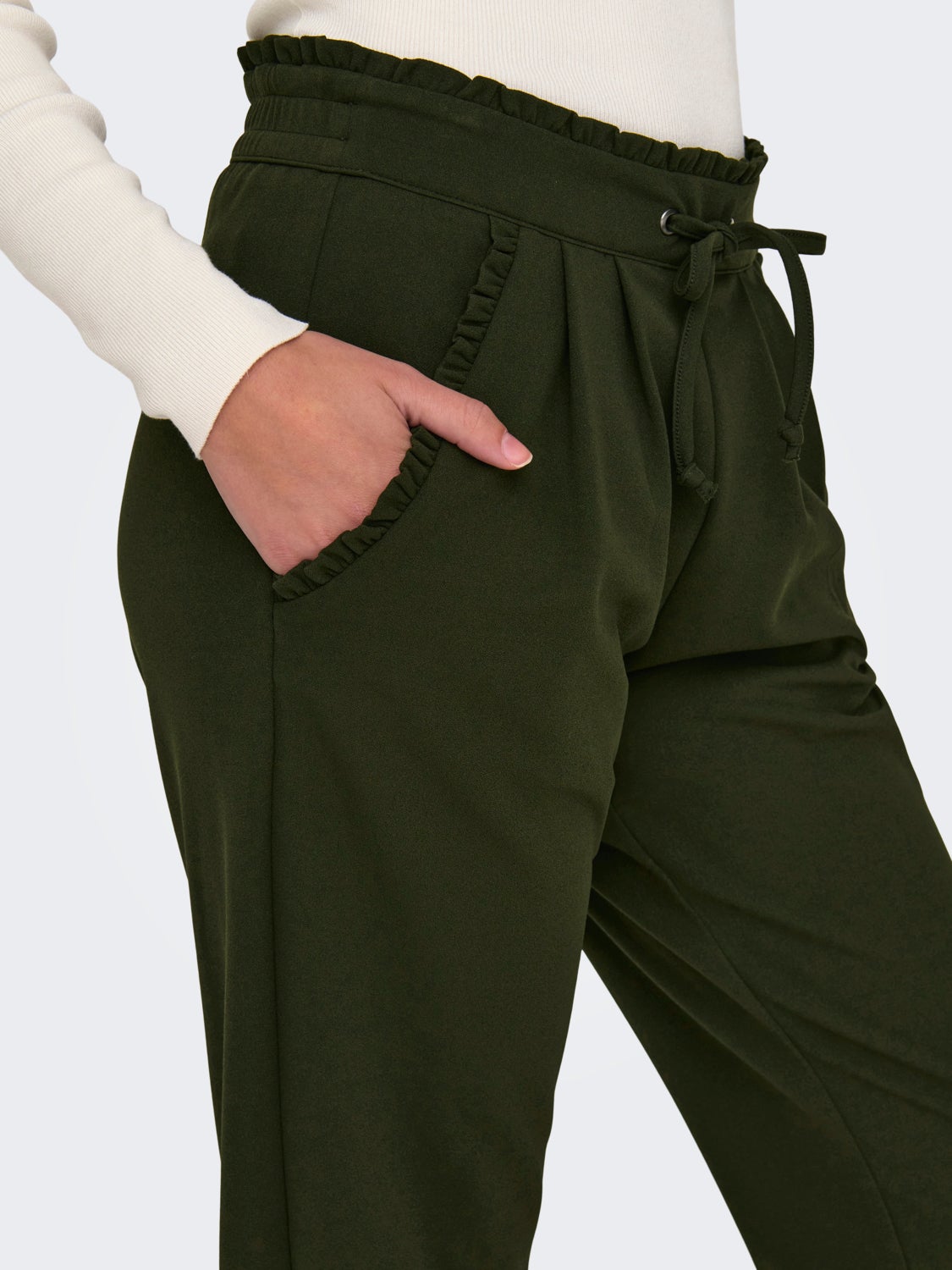 Pants with side pockets