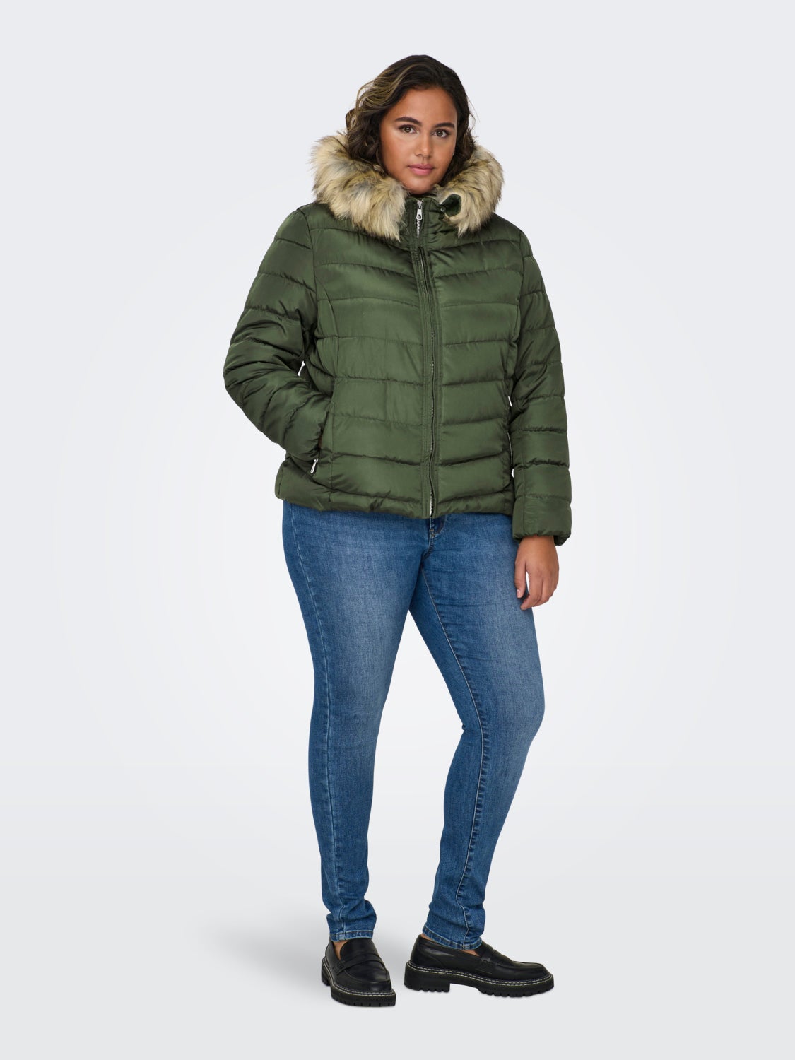 Curvy quilted jacket