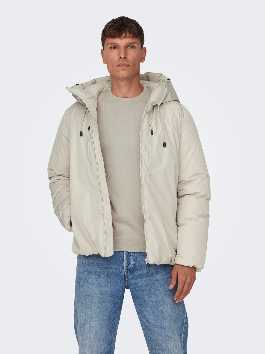 Short puffer jacket