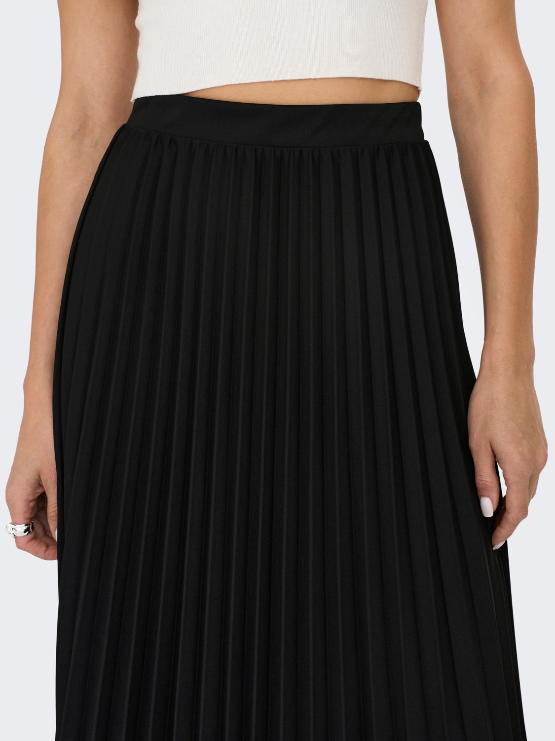 Pleated maxi skirt