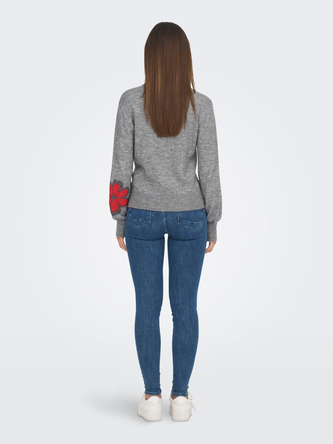 O-neck knitted pullover