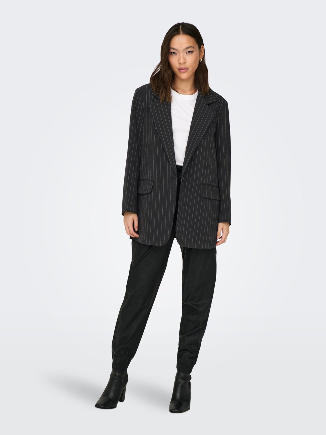 Oversize blazer with stripes
