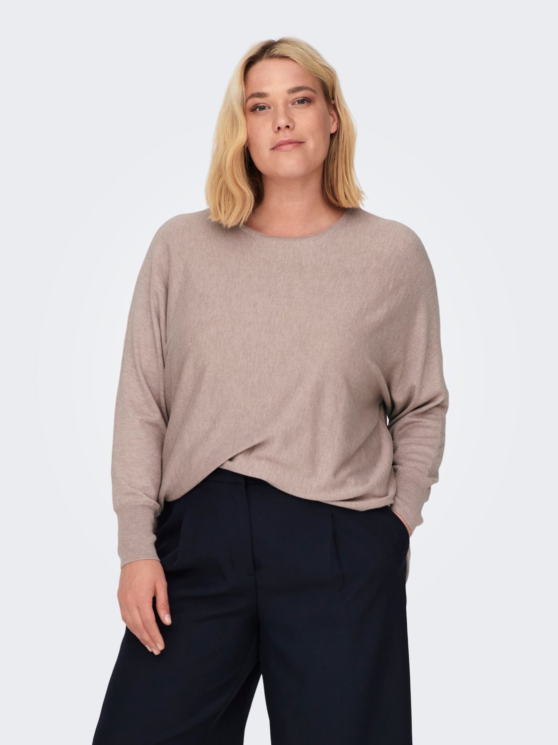 Curvy oversized Knitted Pullover