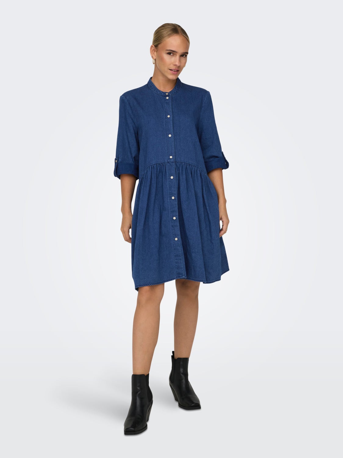 Mini o-neck denim dress