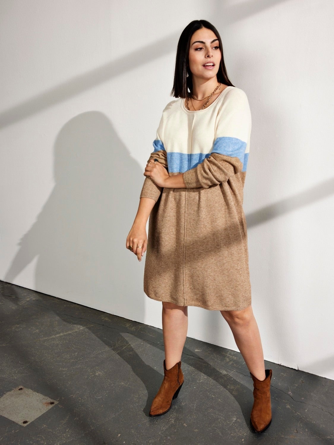 Curvy contrast Knitted Dress