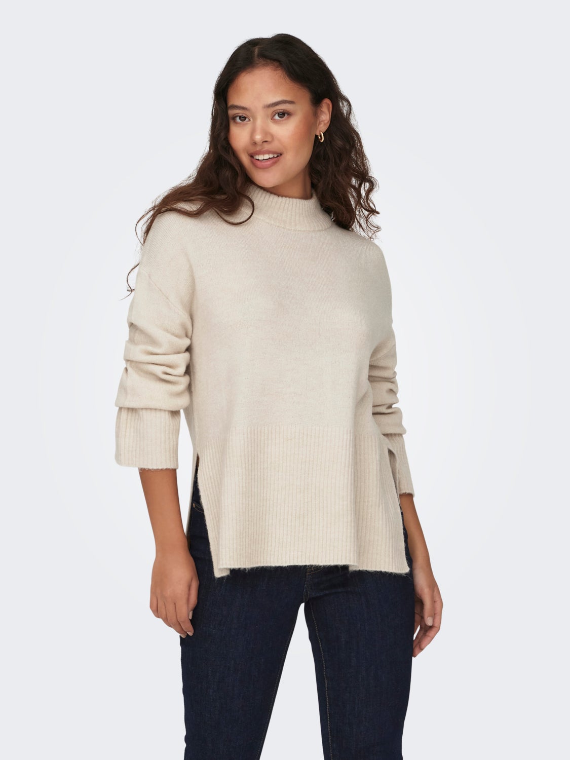 high neck knitted pullover