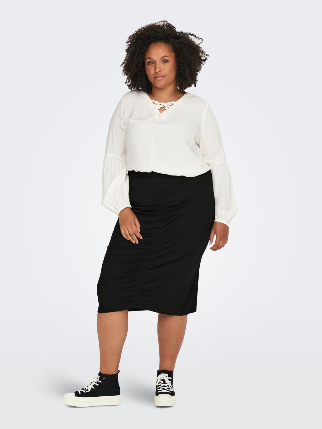 Curvy ruching midi skirt