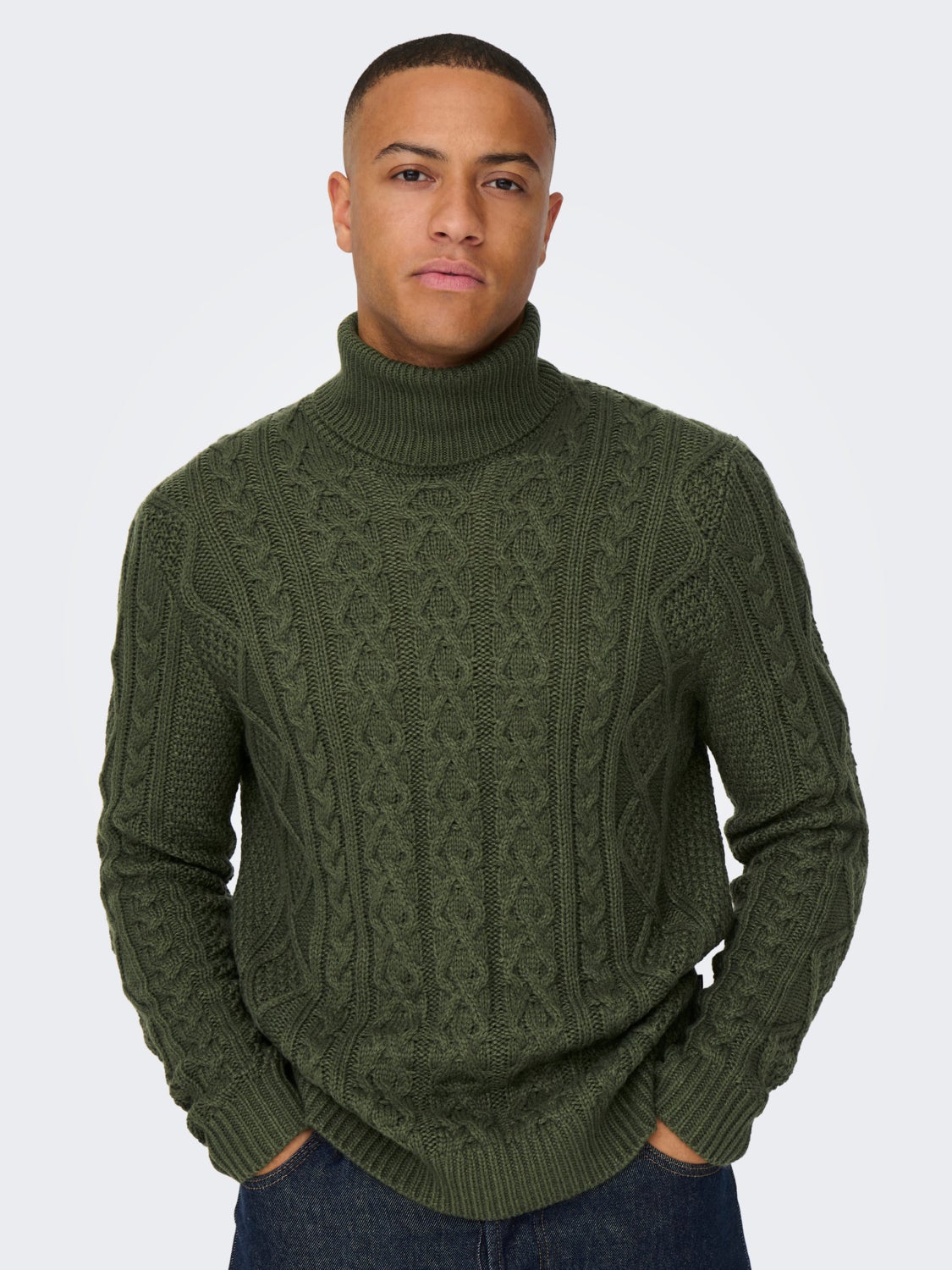 Roll neck knitted pullover