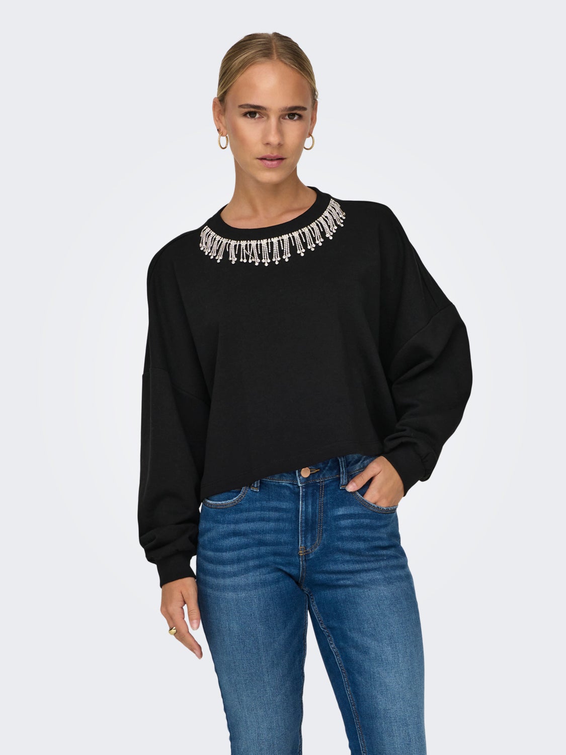 cropped o-neck sweatshirt