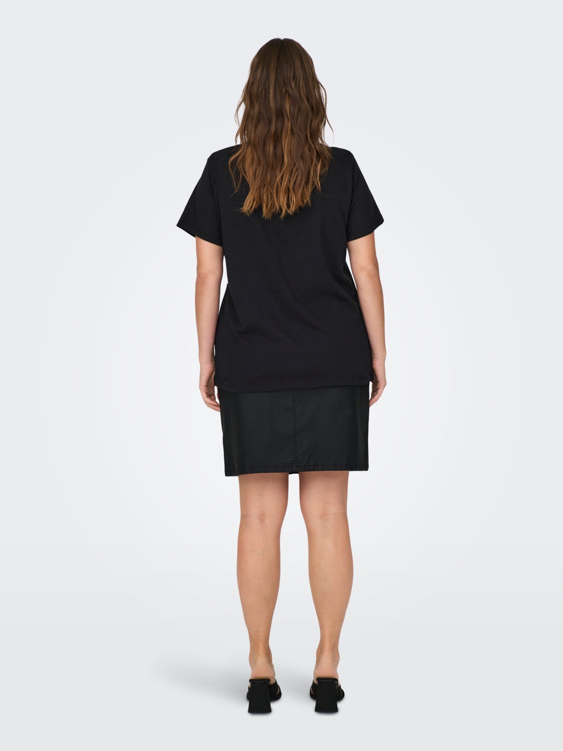 curvy o-neck t-shirt