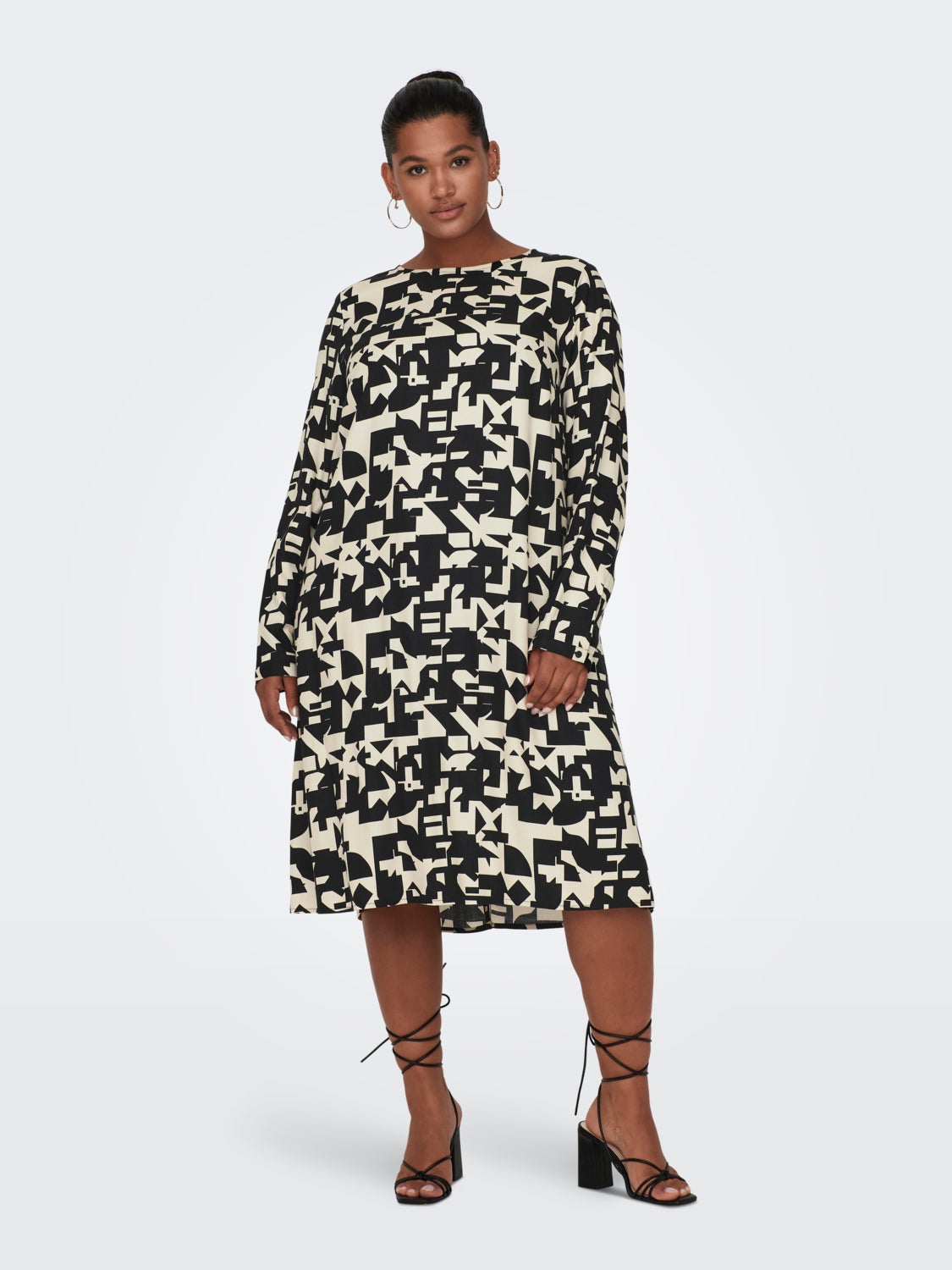 Curvy printed midi dress