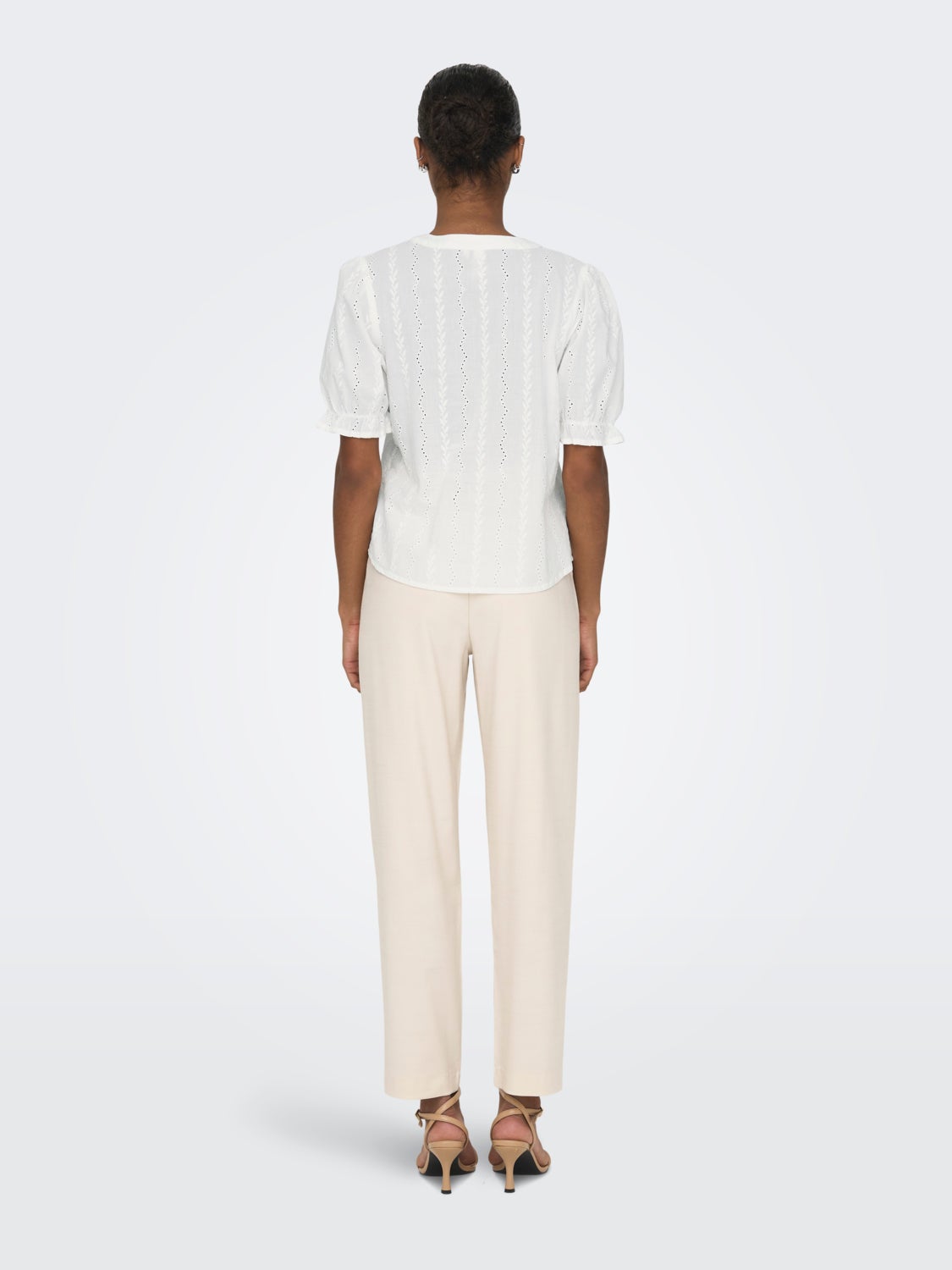 Regular Fit V-Neck Volume sleeves Top