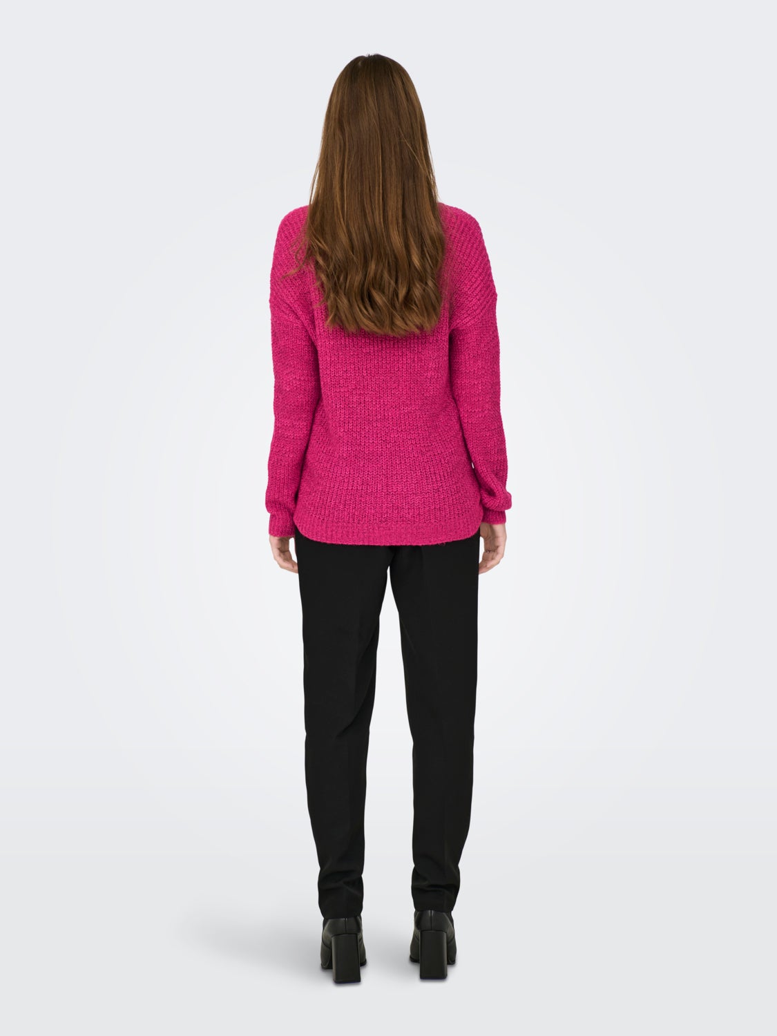 V-neck knitted pullover