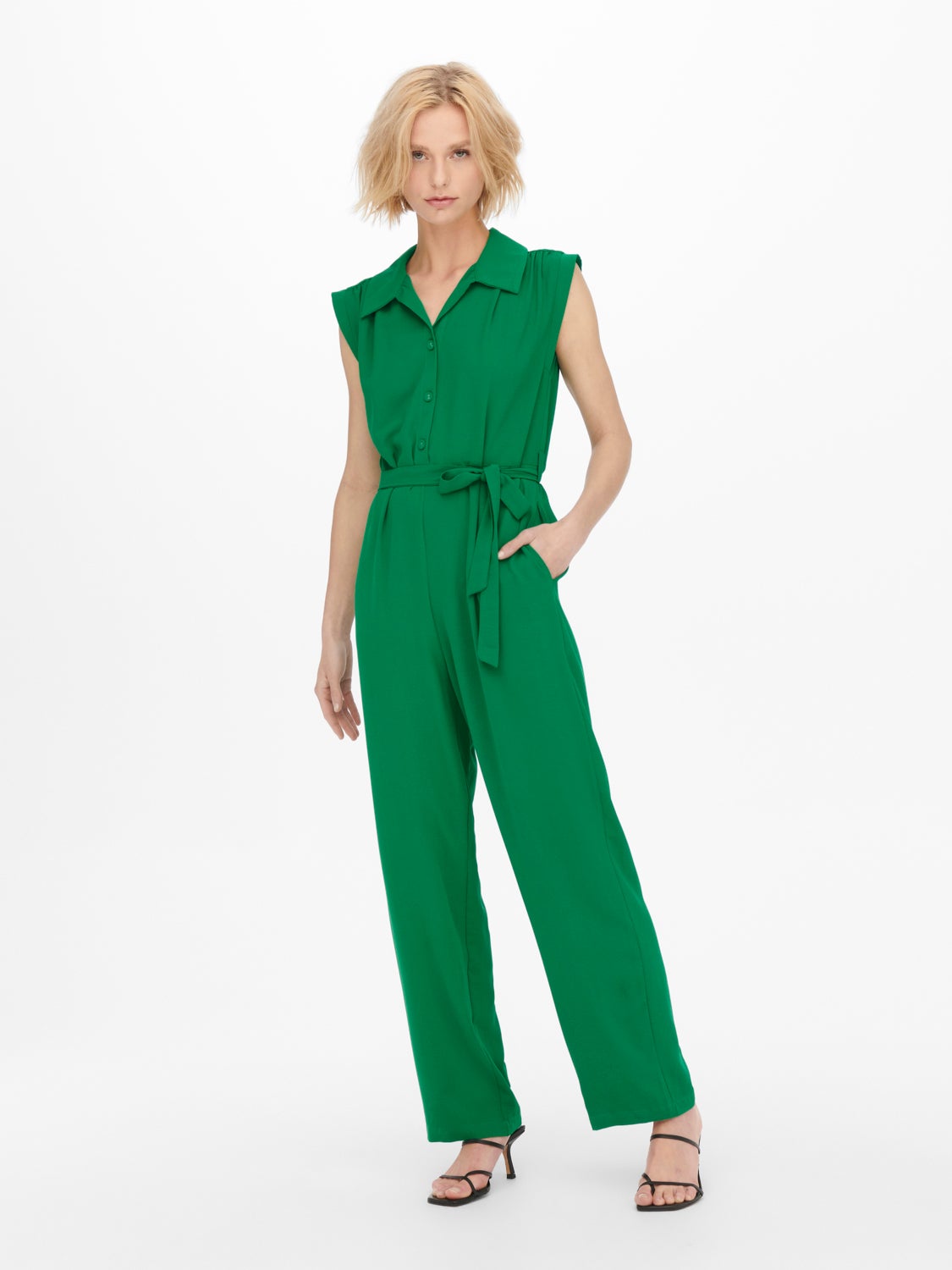 Short sleeved belted Jumpsuit