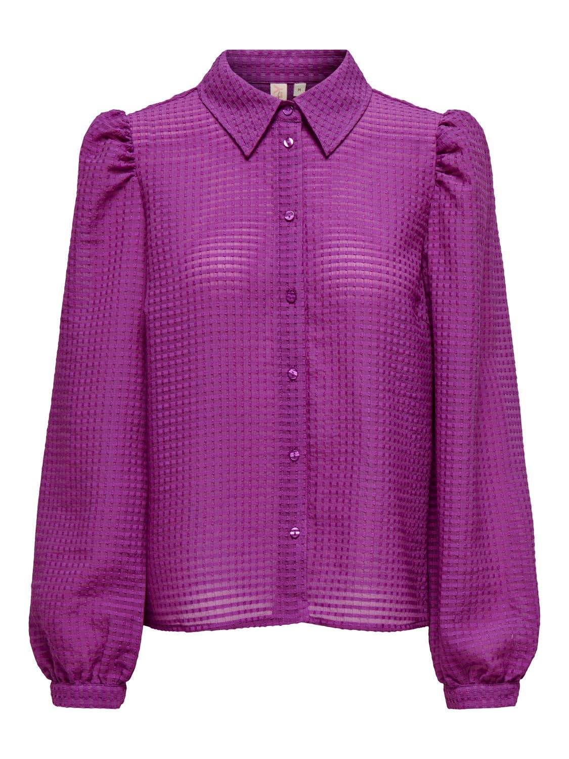 Shirt with volume sleeves