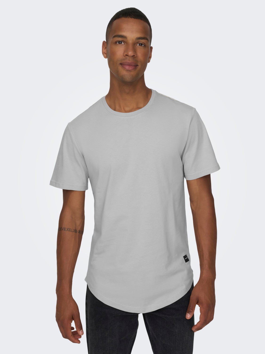 Long o-neck t-shirt