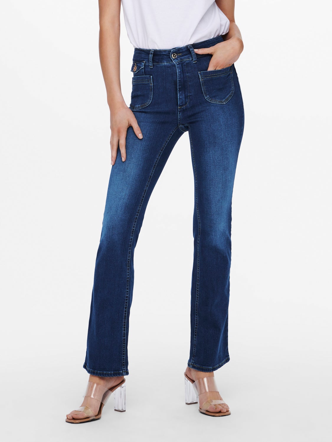 ONLEbba high waisted button Flared Jeans