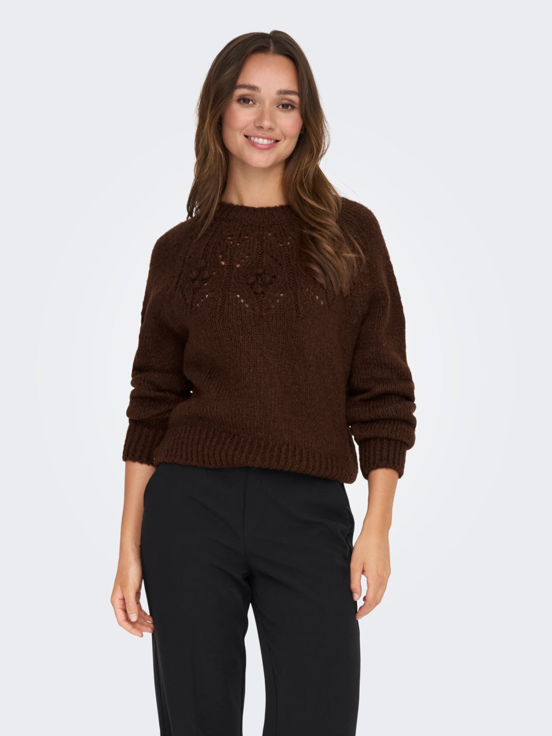 O-neck knitted pullover