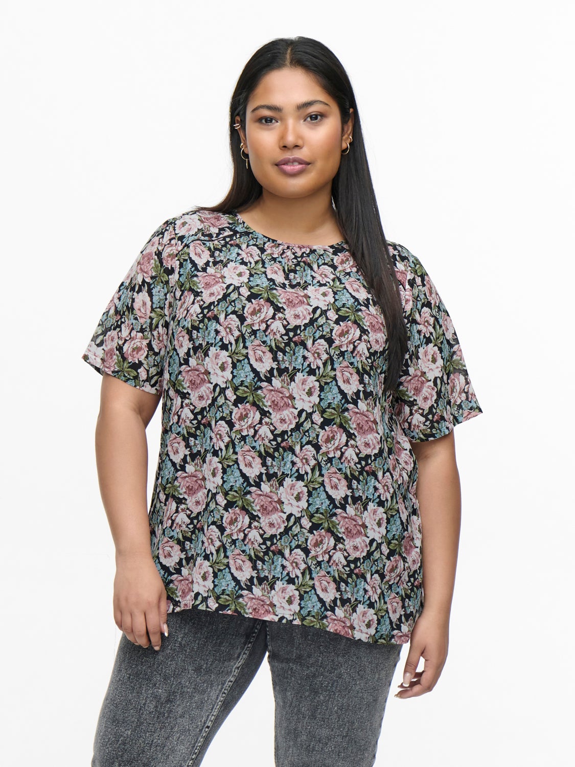 Curvy patterned Short Sleeved Top