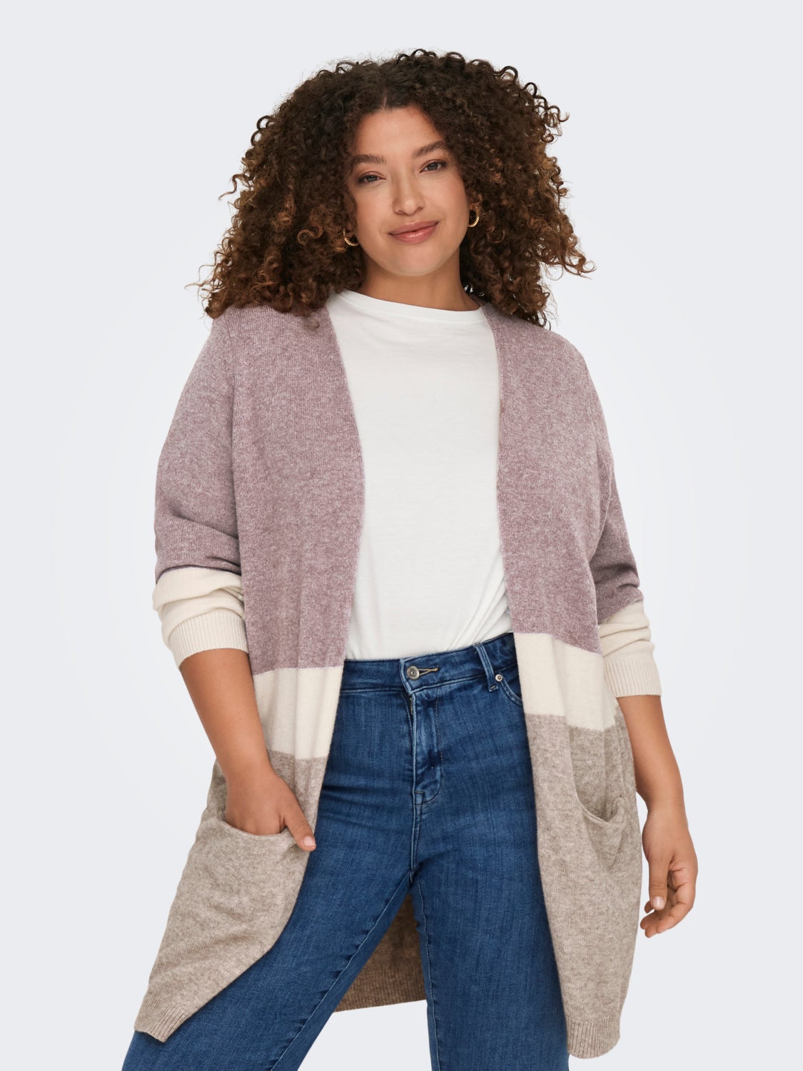 Curvy knitted cardigan