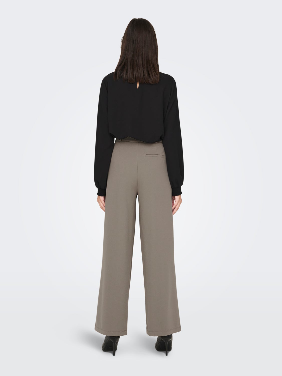 Wide Trousers