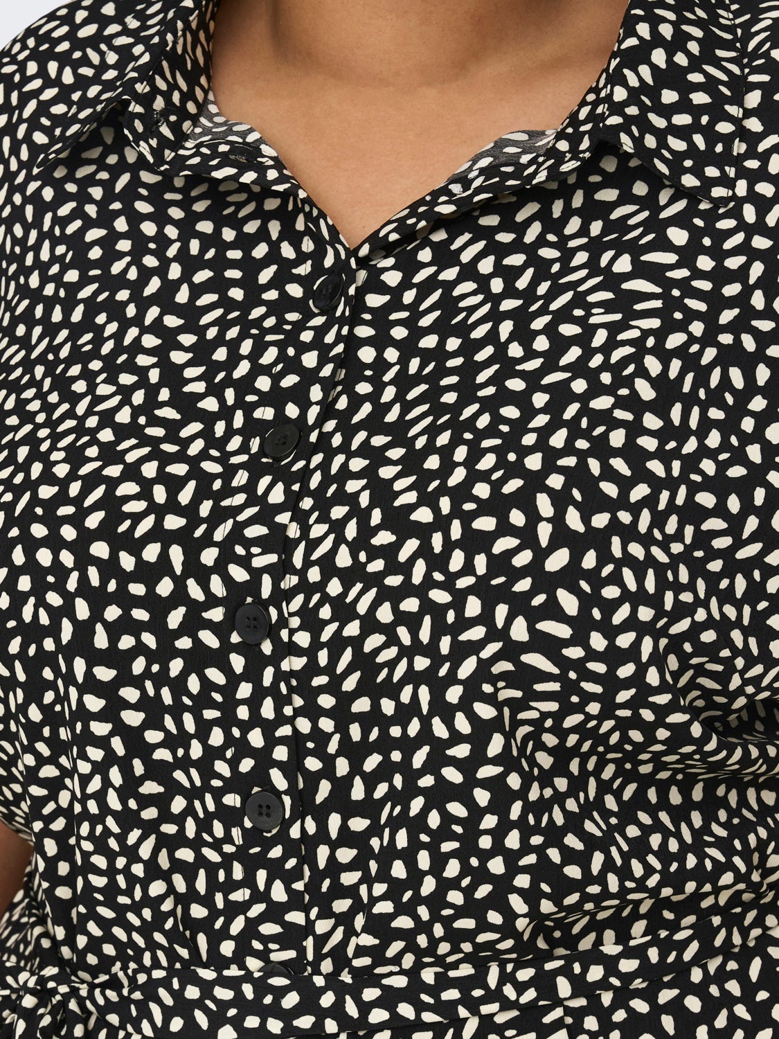 Curvy tie belt Shirt dress