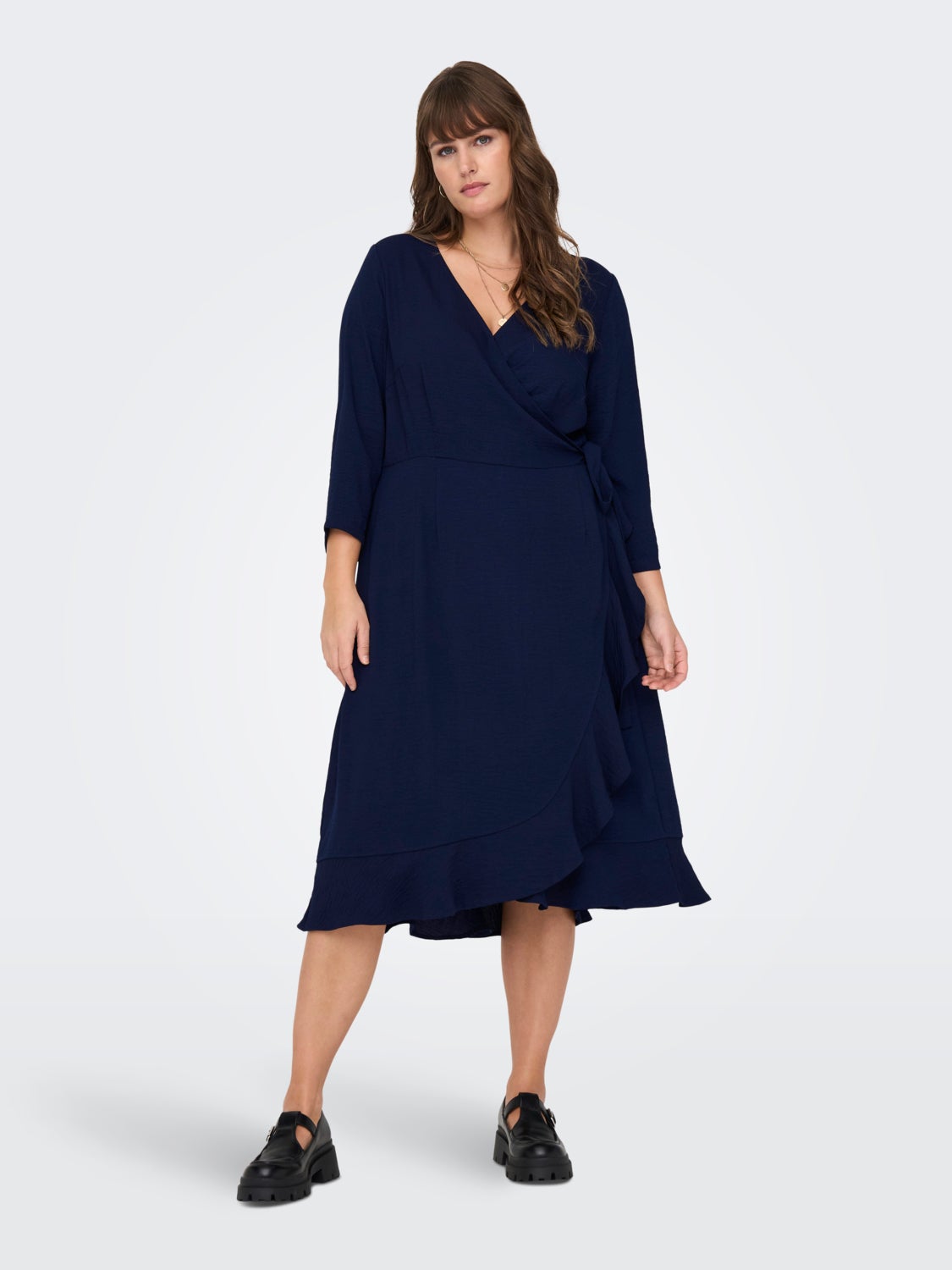 Curvy 3/4 sleeved Dress