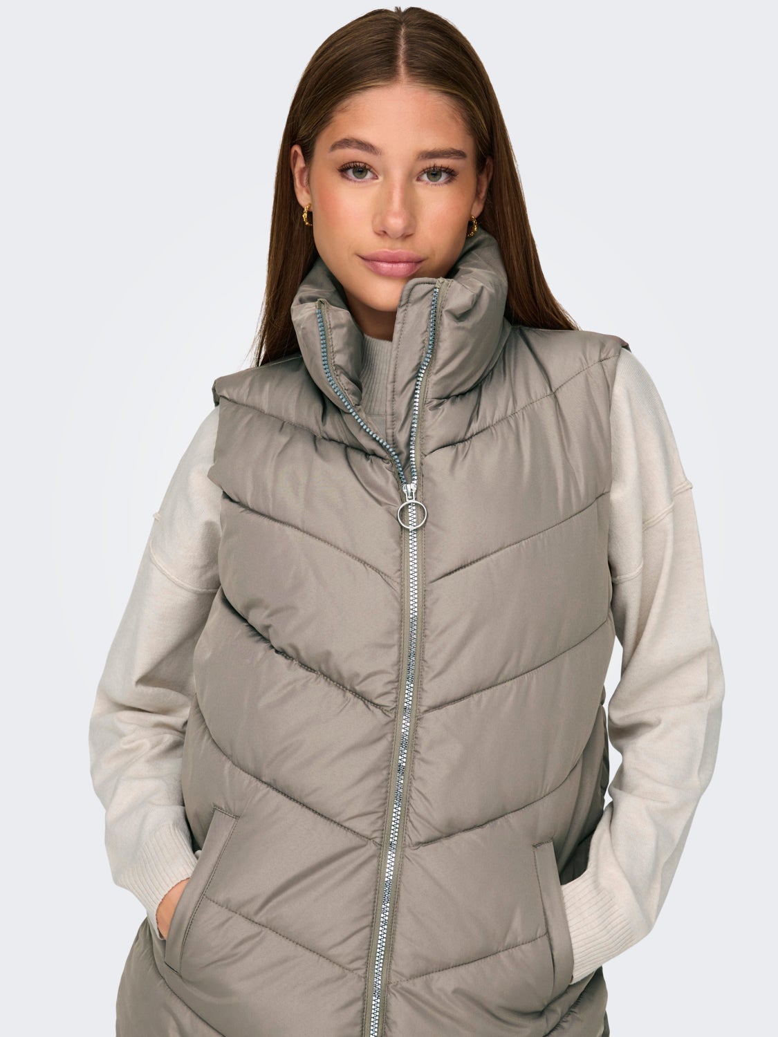 Long vest with high neck