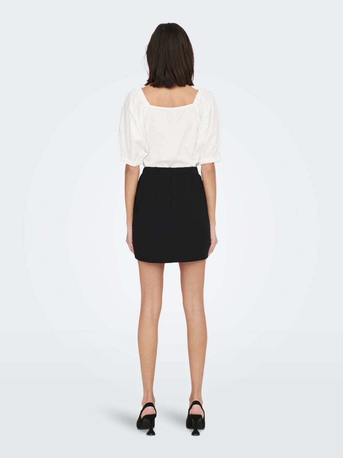 Mid waist Short skirt