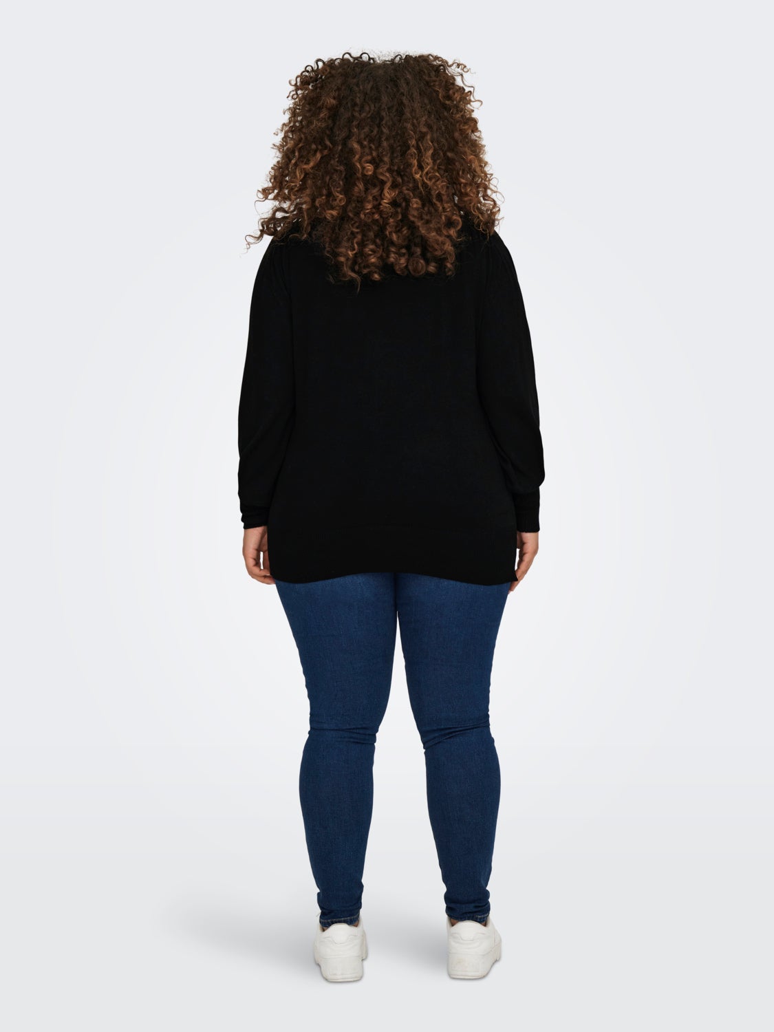 Curvy top with high neck