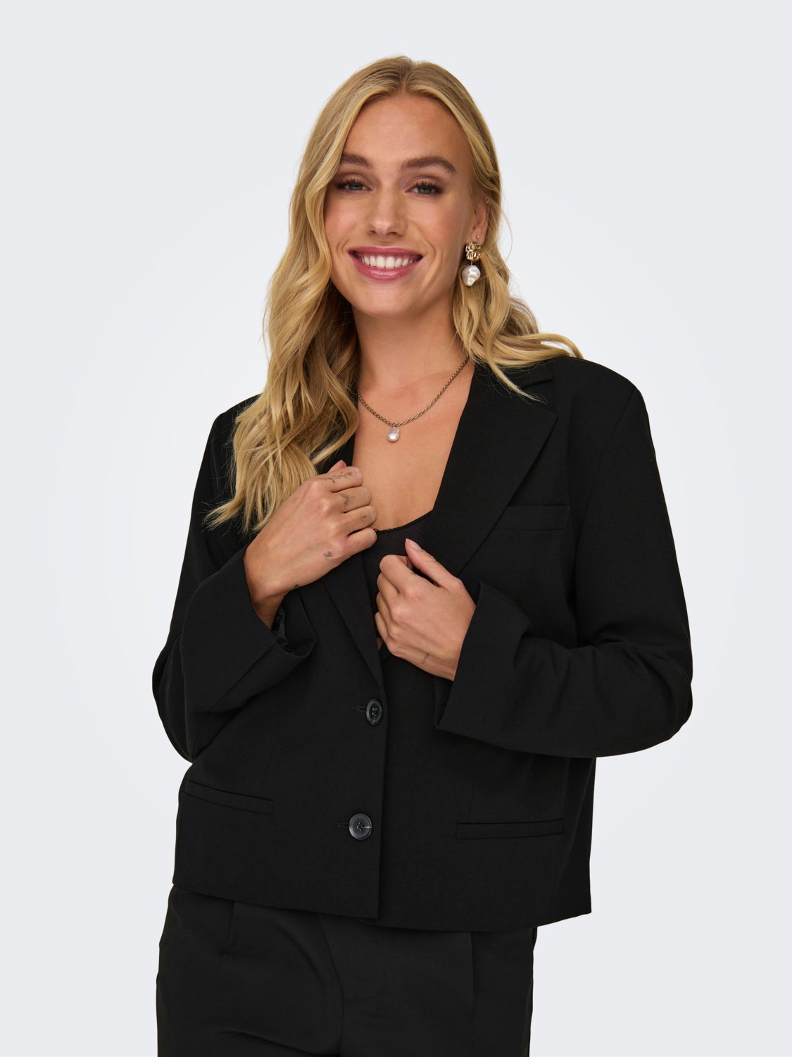 Short classic blazer