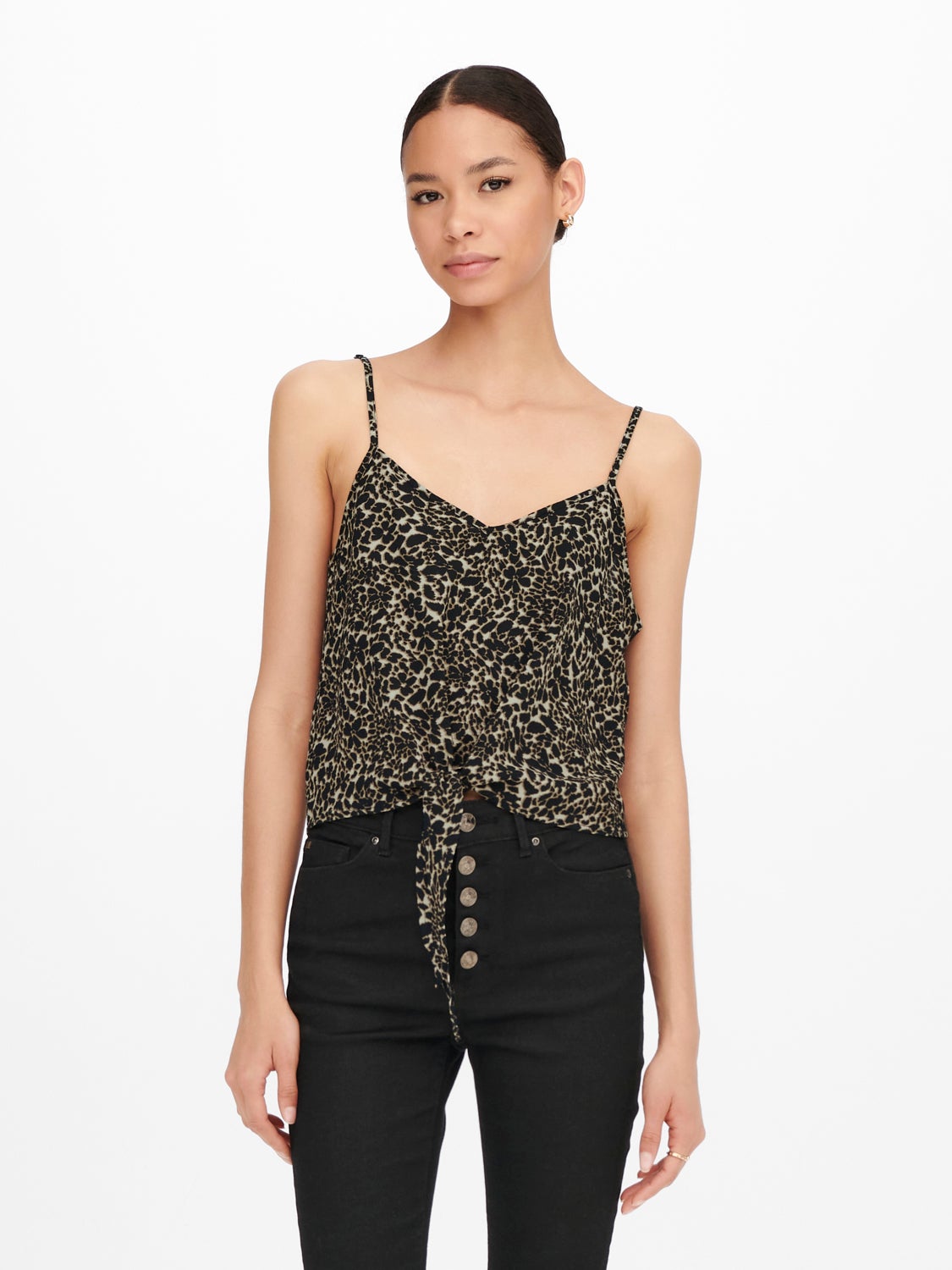 Knot detailed Top