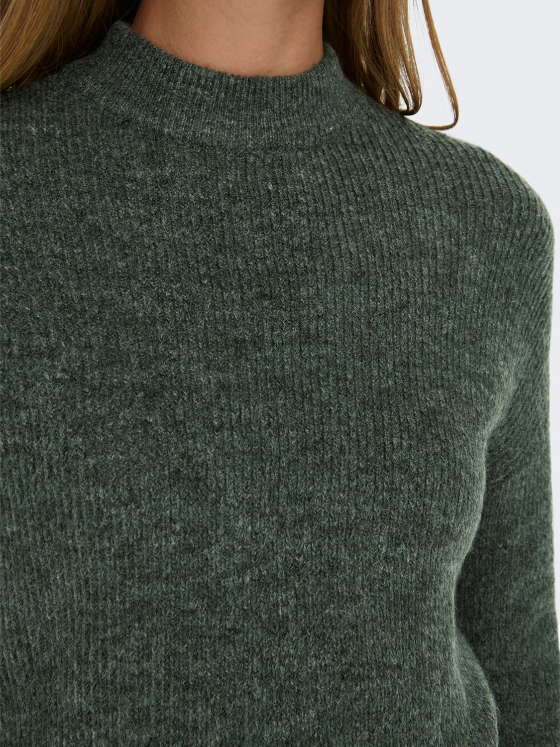 High neck knitted pullover