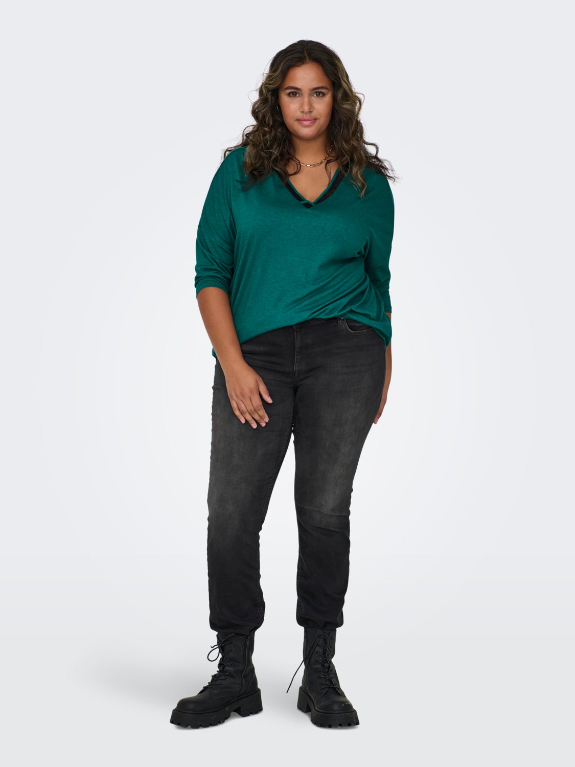Curvy v-neck top